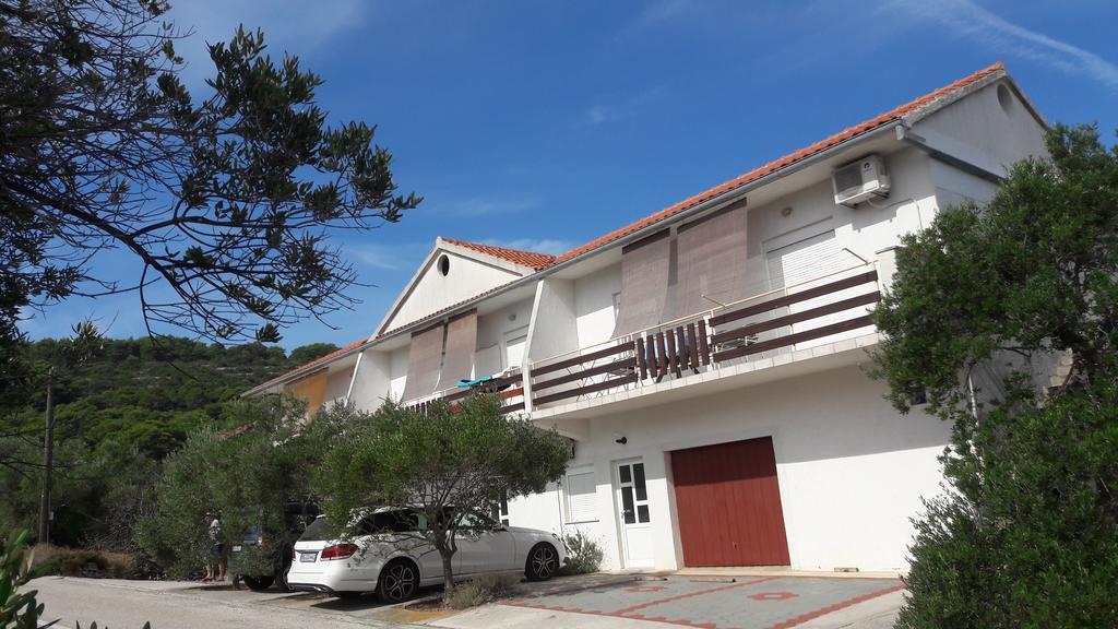 Apartments Irena Božava Kültér fotó